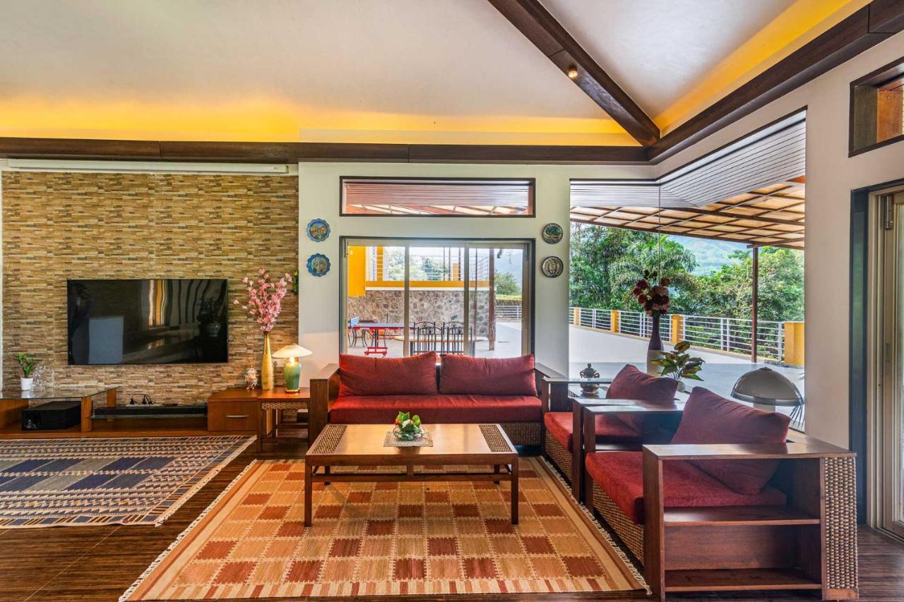 Ekam Lake House: Mountain Views & Wellness Retreat Pune Exterior photo