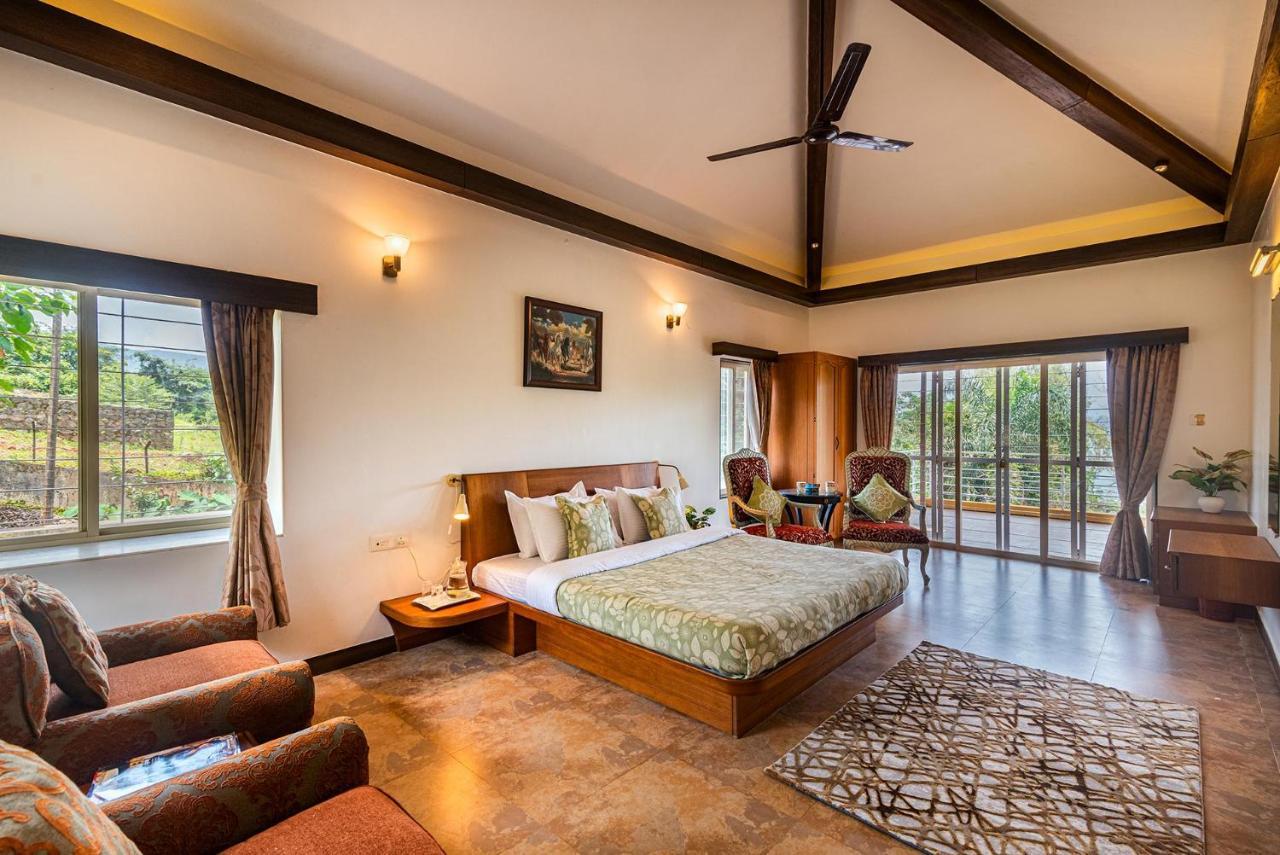 Ekam Lake House: Mountain Views & Wellness Retreat Pune Exterior photo