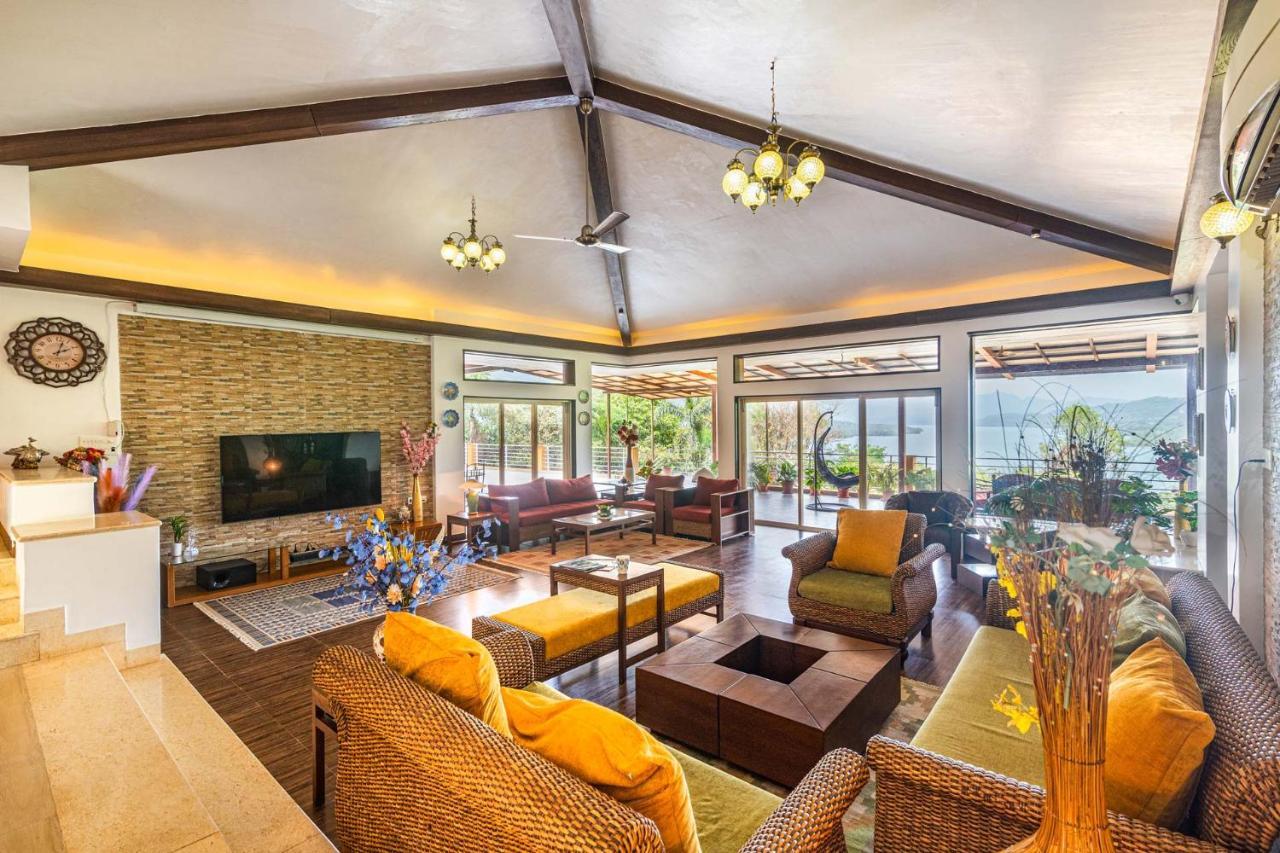 Ekam Lake House: Mountain Views & Wellness Retreat Pune Exterior photo